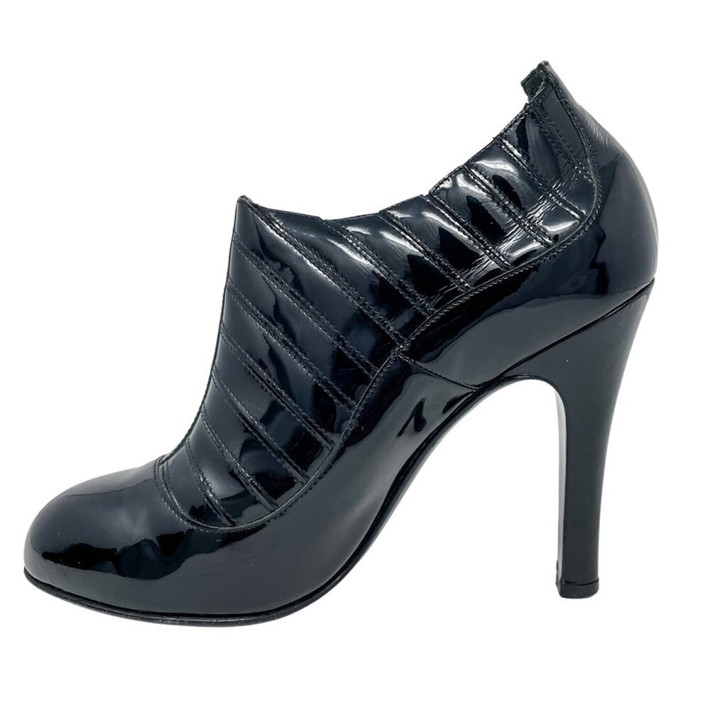 Chanel vintage 2006 Paris New York Patent Leather Booties size 38.5 US 7-7.5 - Picture 8 of 14